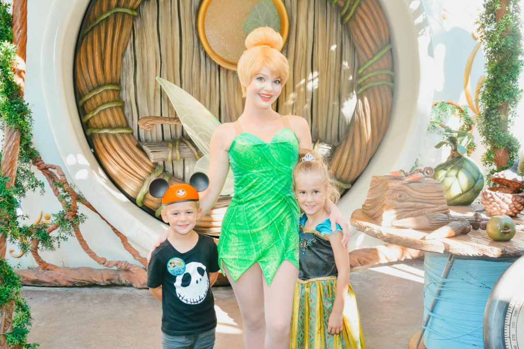 photo app with tinker bell at 