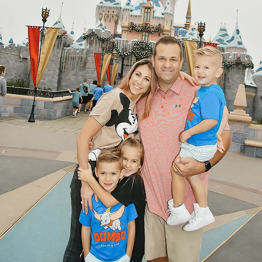 Disneyland With Kids - 102 Tips You Need To Know