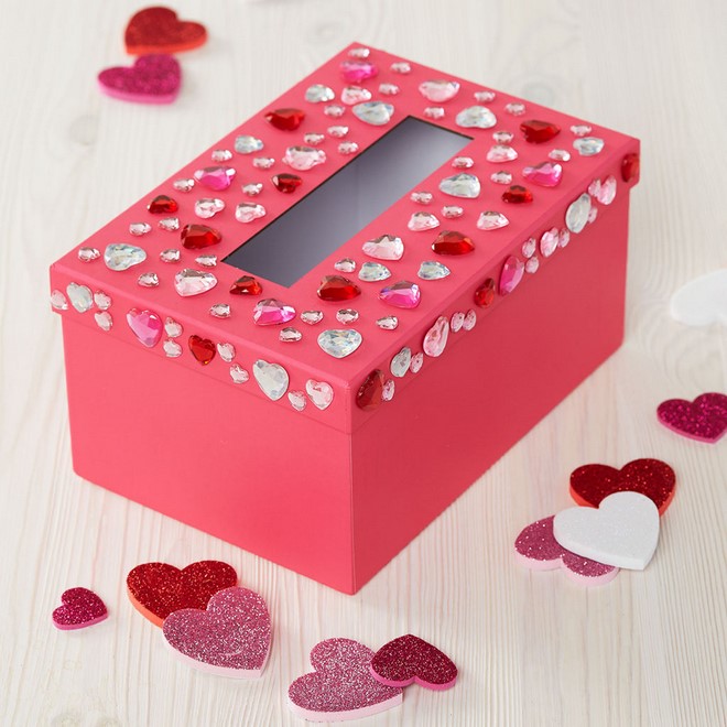 cute pink valentine's day box 
